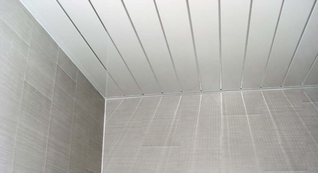 چه نوع سقفی برای حمام مناسب است؟